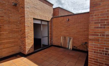 Apartamento dúplex en Arriendo, Santa Ana Occidental, Bogotá