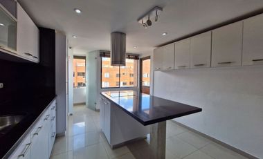 Apartamento dúplex en Arriendo, Santa Ana Occidental, Bogotá