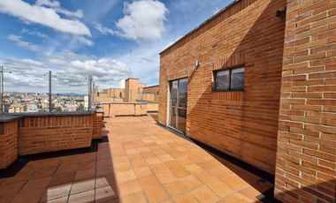 Apartamento dúplex en Arriendo, Santa Ana Occidental, Bogotá