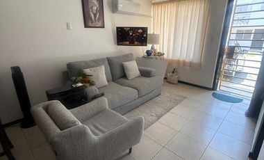 CASA EN VENTA PLANTA BAJA CAÑADAS DE SAN LORENZO
