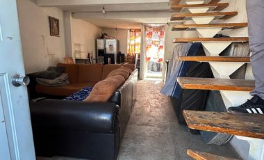 CASA EN VENTA EN LOMAS DE CUAUTITLAN, TEPOJACO