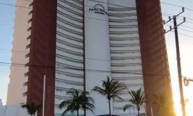 DEPARTAMENTO A PIE DE PLAYA PARK ROYAL MAZATLAN SINALOA