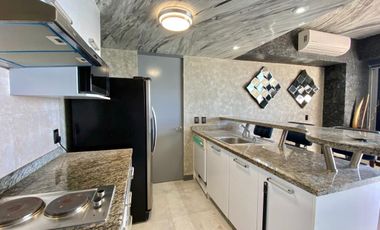 DEPARTAMENTO A PIE DE PLAYA PARK ROYAL MAZATLAN SINALOA