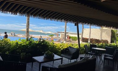 DEPARTAMENTO A PIE DE PLAYA PARK ROYAL MAZATLAN SINALOA