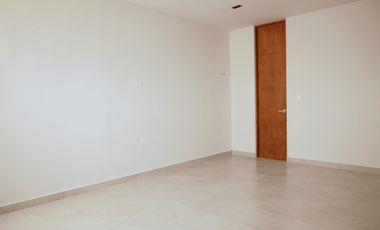 CASA EN VENTA EN PROVINCIA GOLF CLUB MERIDA YUCATAN AMPLICA