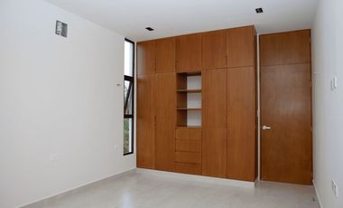 CASA EN VENTA EN PROVINCIA GOLF CLUB MERIDA YUCATAN AMPLICA