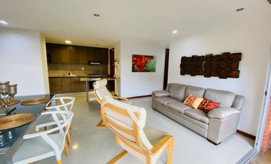 Apartamento AMOBLADO en arriendo en Los Benedictinos, Envigado