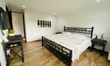 Apartamento AMOBLADO en arriendo en Los Benedictinos, Envigado