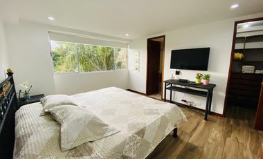 Apartamento AMOBLADO en arriendo en Los Benedictinos, Envigado