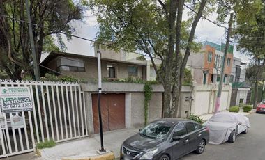 Casa en Col. Sinatel Iztapalapa CDMX. Propiedad en remate