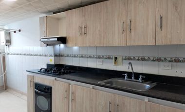 Apartamento en arriendo en Jardines, Envigado