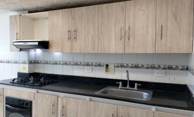 Apartamento en arriendo en Jardines, Envigado