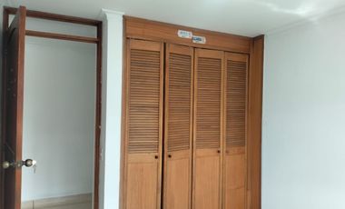 Apartamento en arriendo en Jardines, Envigado