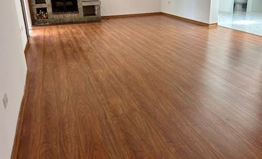 Venta amplio Departamento Zona Comercial Norte de Quito