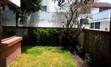 Venta amplio Departamento Zona Comercial Norte de Quito