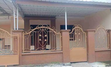 Rumah disewakan bisa untuk kantor