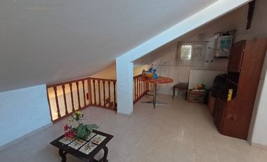 AMPLIO CHALET INDEPENDIENTE EN VENTA - EXCELENTE ZONA