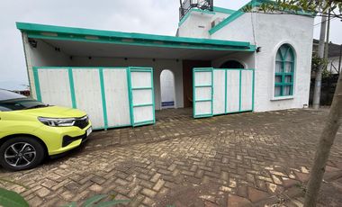 HIDDEN GEM DIJUAL RUMAH VILA VILLA KOTA BATU : GAYA ITALIA, VIEW ISTIMEWA, DEKAT TEMPAT WISATA