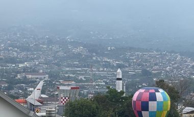 HIDDEN GEM DIJUAL RUMAH VILA VILLA KOTA BATU : GAYA ITALIA, VIEW ISTIMEWA, DEKAT TEMPAT WISATA