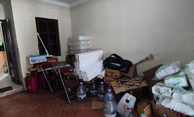 Quick Sale – Classic Home on a Large Lot, Steps Away from Permata Hospital Property