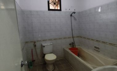 Quick Sale – Classic Home on a Large Lot, Steps Away from Permata Hospital Property