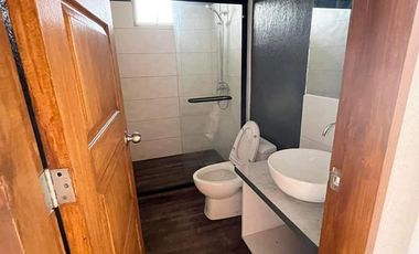 𝐒𝐩𝐚𝐜𝐢𝐨𝐮𝐬 𝟒 𝐁𝐞𝐝𝐫𝐨𝐨𝐦 𝐇𝐨𝐮𝐬𝐞 𝐚𝐧𝐝 𝐋𝐨𝐭  𝐟𝐨𝐫 𝐑𝐞𝐧𝐭 𝐢𝐧 𝐓𝐚𝐥𝐢𝐬𝐚𝐲 𝐰𝐢𝐭𝐡 𝐚 𝐌𝐢𝐥𝐥𝐢𝐨𝐧 𝐃𝐨𝐥𝐚𝐫 𝐕𝐢𝐞𝐰