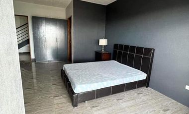 𝐒𝐩𝐚𝐜𝐢𝐨𝐮𝐬 𝟒 𝐁𝐞𝐝𝐫𝐨𝐨𝐦 𝐇𝐨𝐮𝐬𝐞 𝐚𝐧𝐝 𝐋𝐨𝐭  𝐟𝐨𝐫 𝐑𝐞𝐧𝐭 𝐢𝐧 𝐓𝐚𝐥𝐢𝐬𝐚𝐲 𝐰𝐢𝐭𝐡 𝐚 𝐌𝐢𝐥𝐥𝐢𝐨𝐧 𝐃𝐨𝐥𝐚𝐫 𝐕𝐢𝐞𝐰