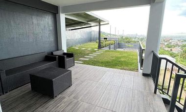 𝐒𝐩𝐚𝐜𝐢𝐨𝐮𝐬 𝟒 𝐁𝐞𝐝𝐫𝐨𝐨𝐦 𝐇𝐨𝐮𝐬𝐞 𝐚𝐧𝐝 𝐋𝐨𝐭  𝐟𝐨𝐫 𝐑𝐞𝐧𝐭 𝐢𝐧 𝐓𝐚𝐥𝐢𝐬𝐚𝐲 𝐰𝐢𝐭𝐡 𝐚 𝐌𝐢𝐥𝐥𝐢𝐨𝐧 𝐃𝐨𝐥𝐚𝐫 𝐕𝐢𝐞𝐰