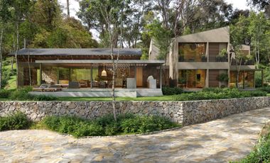 Casas y Terrenos en Preventa en Valle de Bravo C1