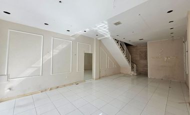 Ruko Lokasi Strategis di Kemang, Jakarta Selatan