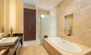 FOR SALE — Luxury Villa in a Premier Batu Bolong Location, Canggu