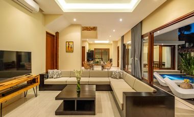 FOR SALE — Luxury Villa in a Premier Batu Bolong Location, Canggu