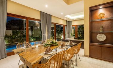 FOR SALE — Luxury Villa in a Premier Batu Bolong Location, Canggu