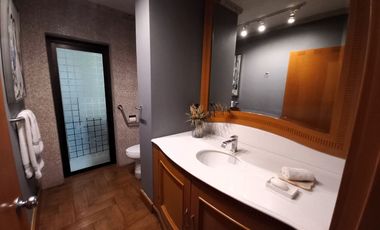 CASA EN VENTA VALLE REAL CON ALBERCA Y MUCHO JARDÍN