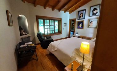 CASA EN VENTA VALLE REAL CON ALBERCA Y MUCHO JARDÍN