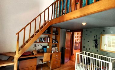 CASA EN VENTA VALLE REAL CON ALBERCA Y MUCHO JARDÍN