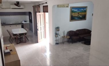HOOK MURAH !!! Semi Furnished Luas 210 di duta graha samping summarecon bekasi