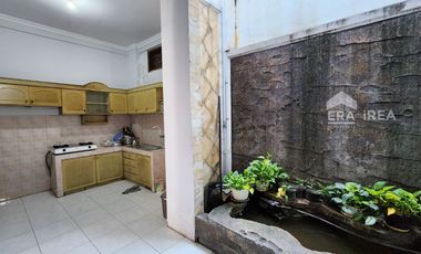 DIJUAL RUMAH 2 LANTAI FULL FURNISHED DI SOLO DEKAT RS JIH