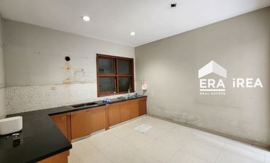 DIJUAL RUMAH MEWAH 2 LANTAI DI SOLO BARU DEKAT THE PARK MALL DAN PAKUWON MALL