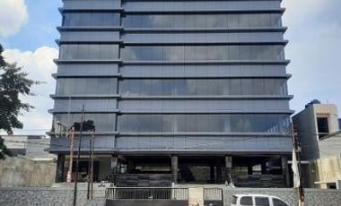 Gedung Bertingkat 8 Lantai Di Lokasi Strategis
