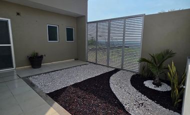 Casa en Venta con excelente ubicación, a unos minutos de Plaza El Dorado