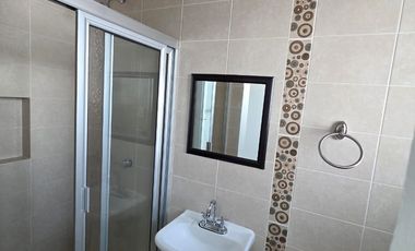 Casa en Venta con excelente ubicación, a unos minutos de Plaza El Dorado