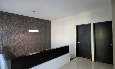 Casa en Venta con excelente ubicación, a unos minutos de Plaza El Dorado