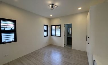 3 BR House and Lot For Sale near Clark