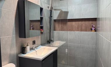 Dijual Rumah Brand New, Bangunan Mandiri di Kencana Loka Bsd. Full Furnish