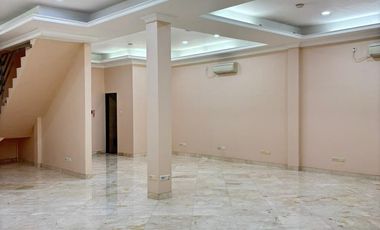 Disewakan Ruko Siap Pakai Lokasi Strategis di Pasar Minggu, Jakarta Selatan