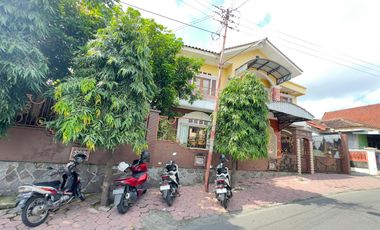 RUMAH DIJUAL DI SOLO DEKAT KAMPUS UNIVERASITAS SEBELAS MARET SOLO SAFARI
