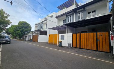 Rumah dijual di RW 01, Taman Sari, Taman Sari, Jakarta Barat, Daerah Khusus Ibukota Jakarta