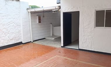 ARRIENDO CASA EN MOLINOS