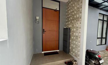 RUMAH ARAYA MALANG KAMPUS BINUS DI JUAL CEPAT BUTUH UANG BU